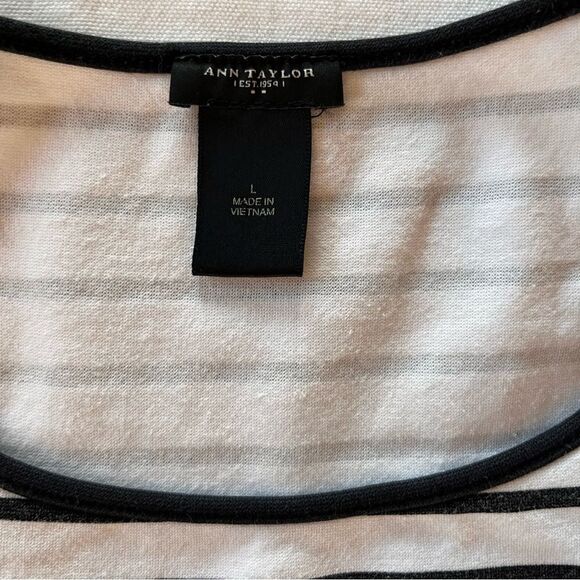 Ann Taylor Striped Sleeveless Peplum Top - Picture 5 of 6